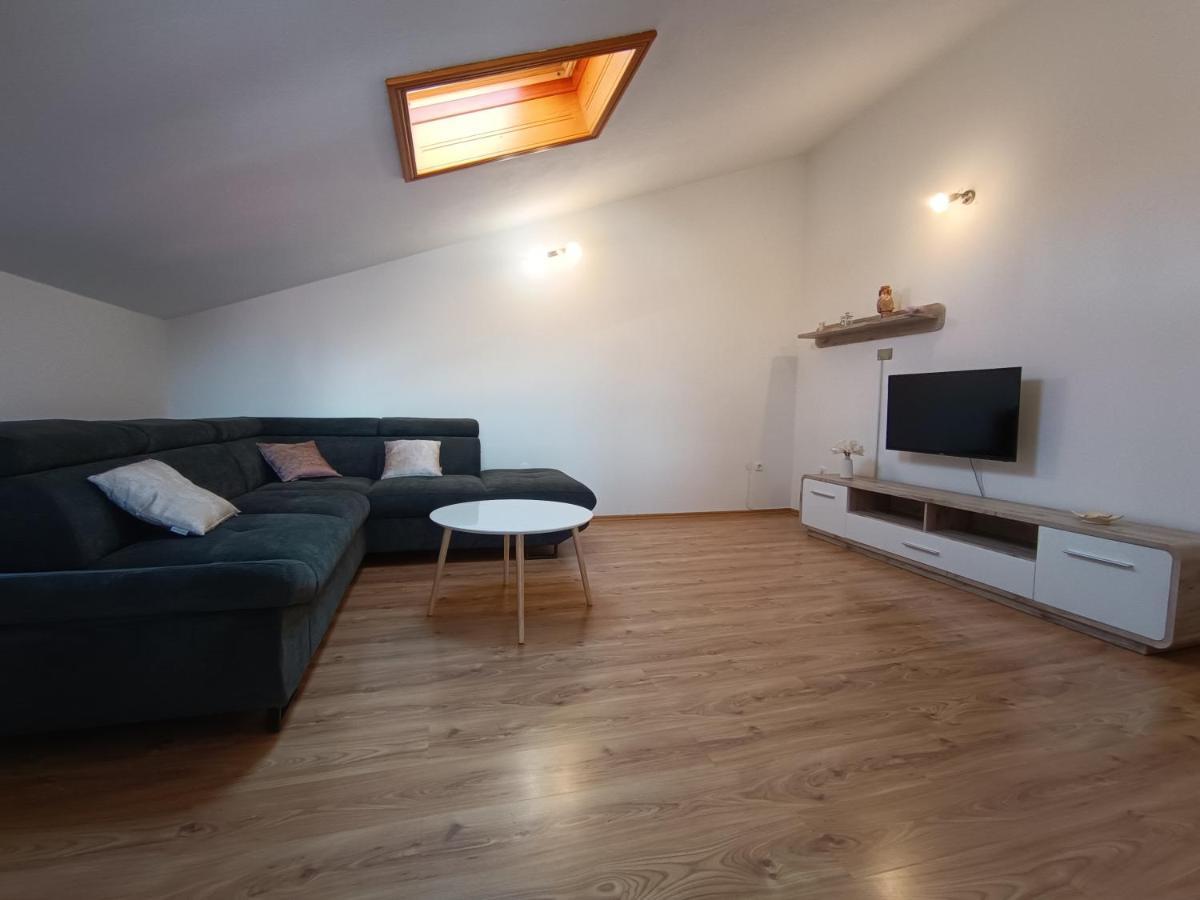Apartman Sintic Крк Экстерьер фото