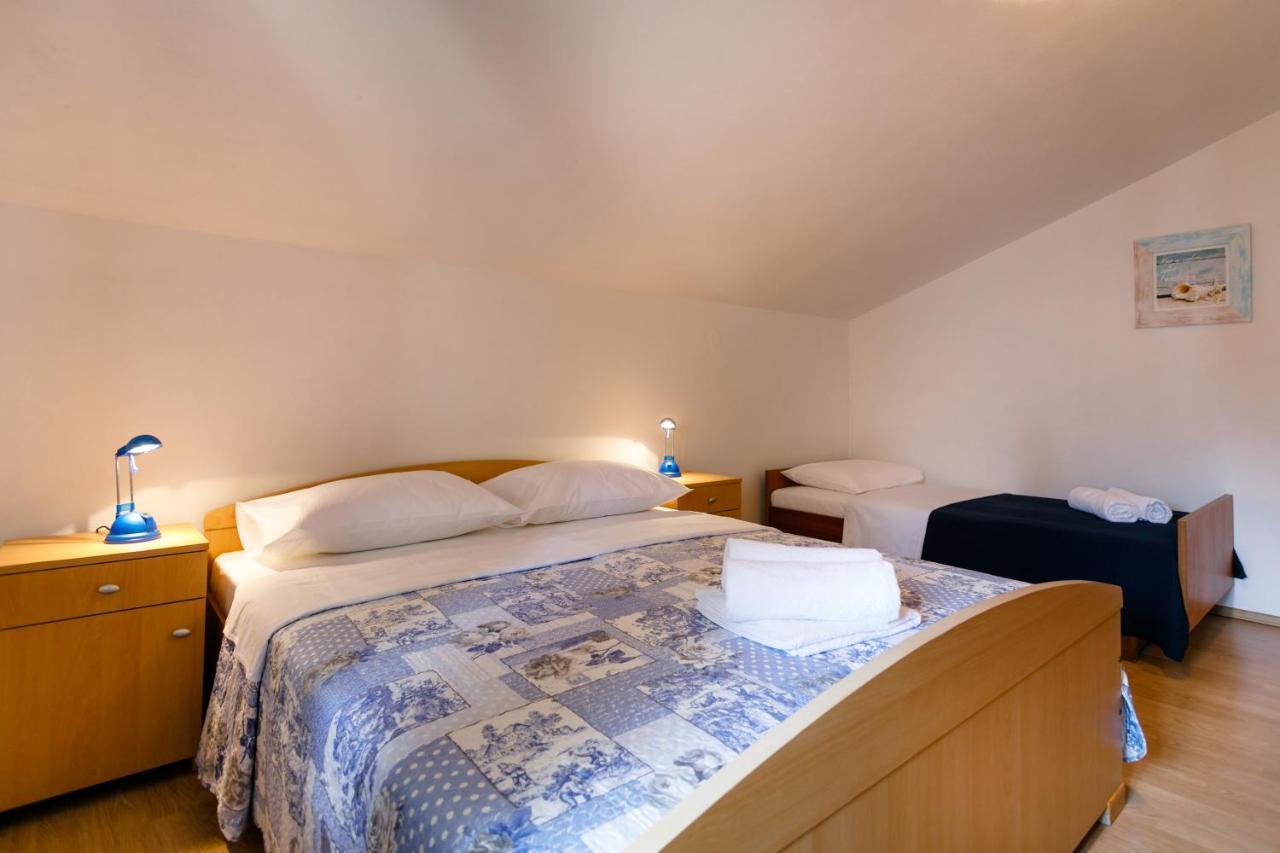 Apartman Sintic Крк Экстерьер фото